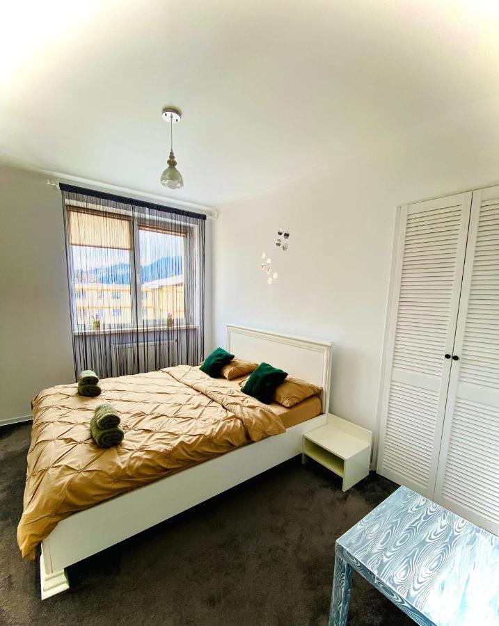 Apartament Tiron In Centru Orasului Gura Humorului Ngoại thất bức ảnh